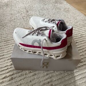 On Running Cloudmonster Women's Sneakers - Gray and Pink
